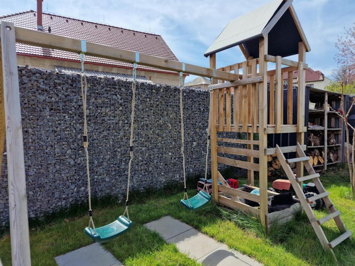 Apartmany Pod Capy, Nasavrky エクステリア 写真